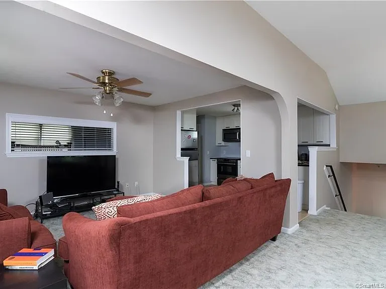 296 Toll House Ln #296A — Photo 13