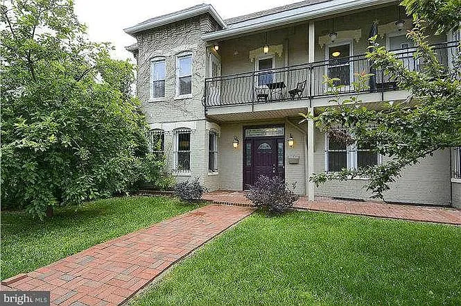 2 bed, 1.5 bath, 1580 sqft, $3,700 — Photo 1