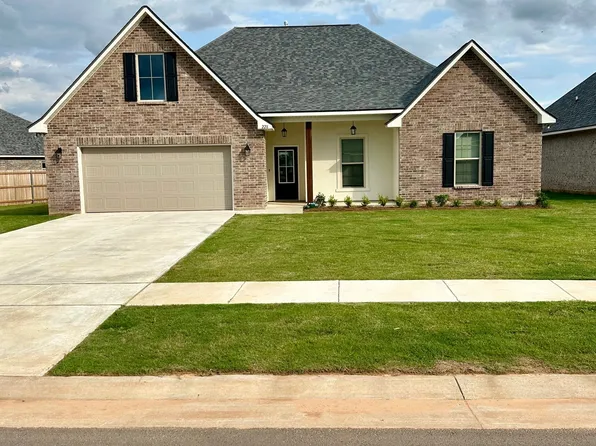 228 Barclay Blvd, Bossier City, LA 71111