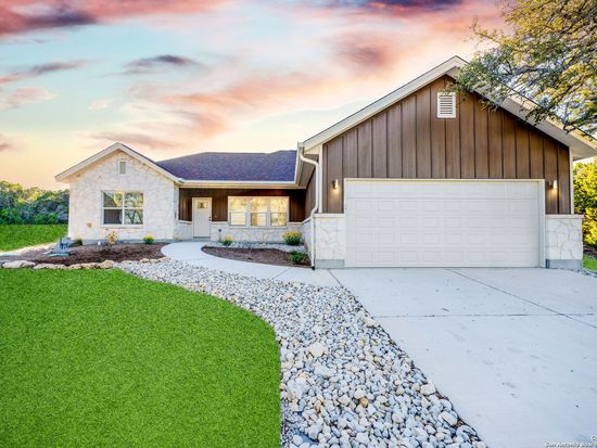 1246 DESIREE ST, Canyon Lake, TX 78133