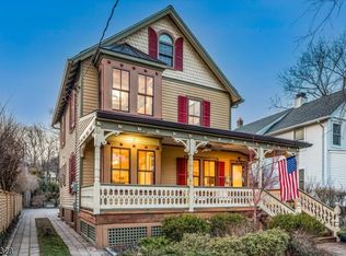 674 Valley Rd, Montclair, NJ 07043