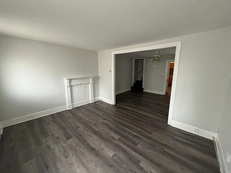Living room/ Dining room