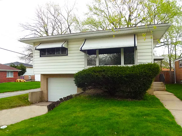 14213 Ingleside Ave photo 1