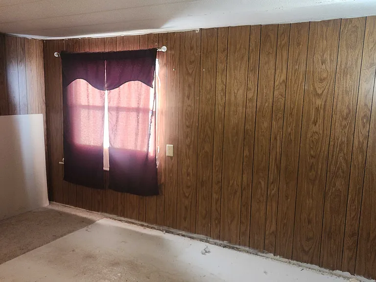 614 W Sweet Ave — Photo 13