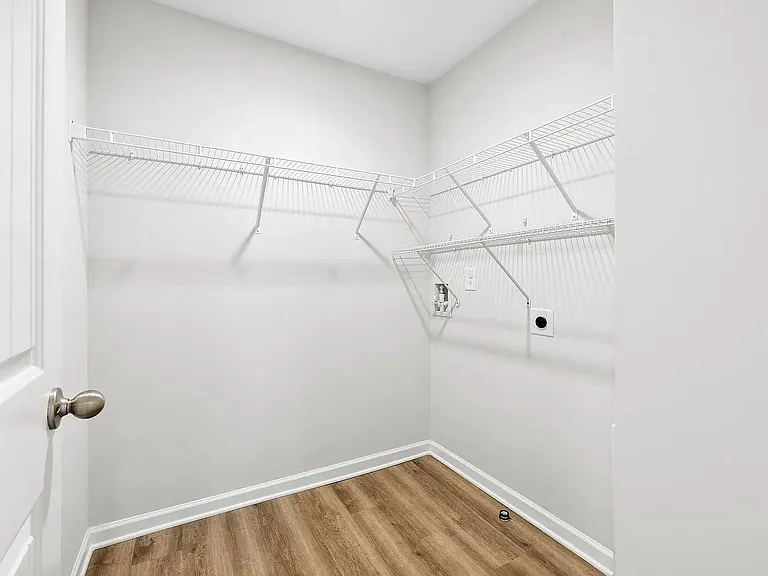 4 Sabine Leaf Ct — Photo 16