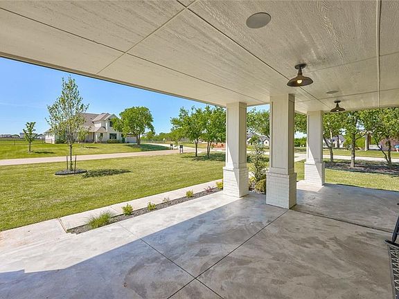 5th image of 13613 NW 142nd St