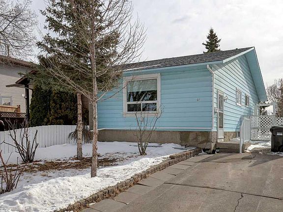 2nd image of 27 N Castleglen Rd NE