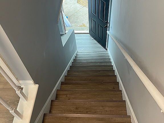 3rd image of 142 Heritage Dr