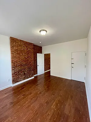 Rented by Voro, LLC | media 1