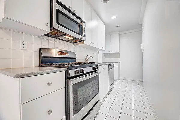 Rented by Argo Residential | media 6