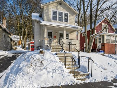 430 Monticello Dr N, Syracuse, NY, 13205