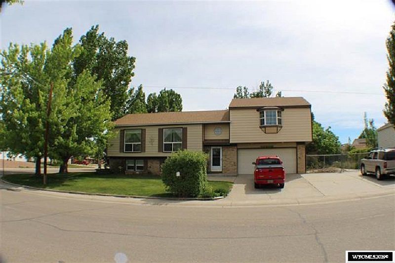 1st image of 4005 Monroe Dr