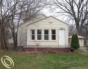 1st image of 20958 Negaunee St