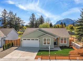 240 1st St, Gold Bar, WA