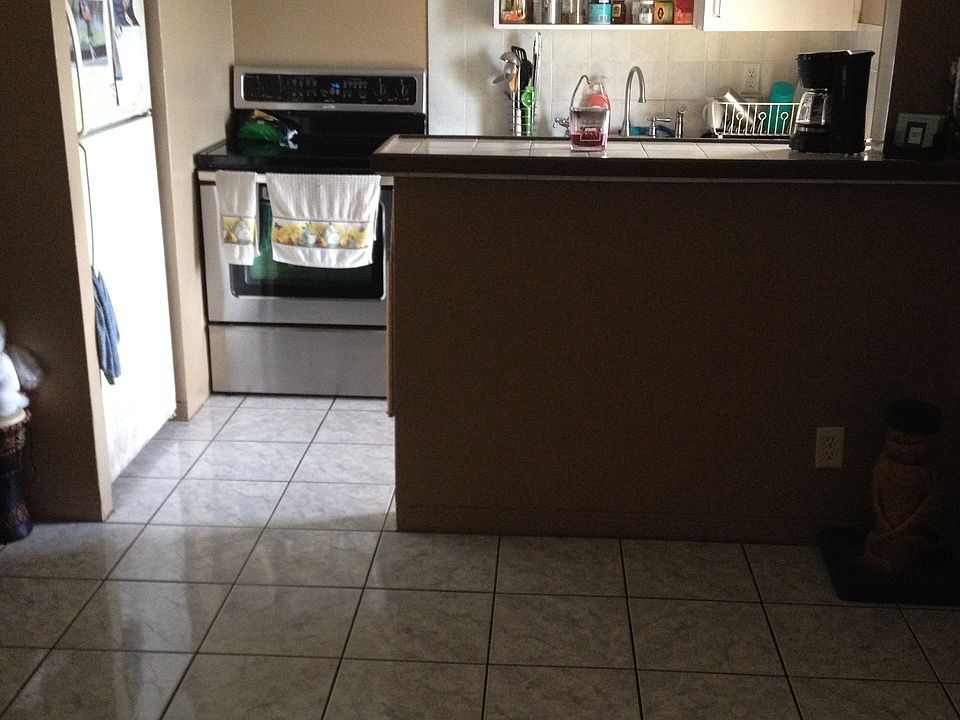 2nd image of 1021 NE 24th Ave APT 31