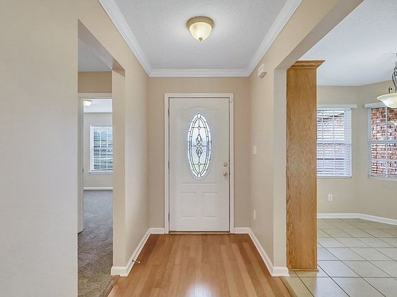 5th image of 52 Virginia Ln NE