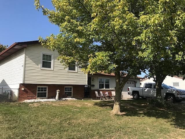 1st image of 632 Crescent Dr
