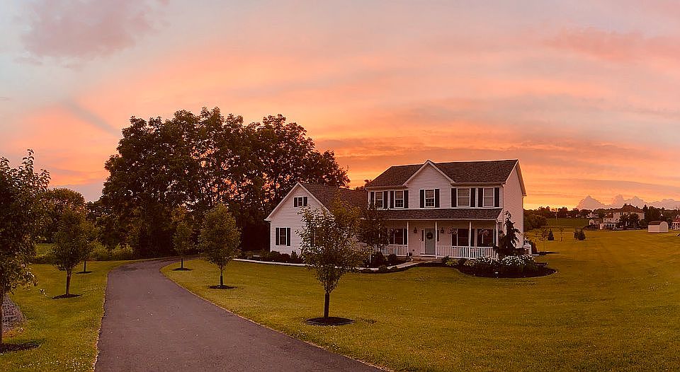 1st image of 2703 New England Ct