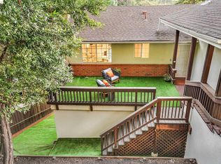 8020 Shepherd Canyon Rd, Oakland, CA 94611