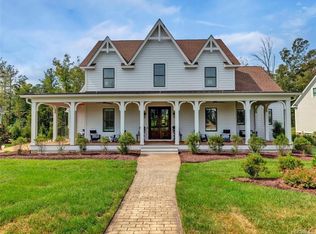 1724 Tulip Hill Dr, Midlothian, VA 23112