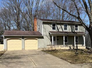 695 Hampshire Dr, Medina, OH 44256
