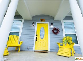 502 E Main St, Cuero, TX 77954