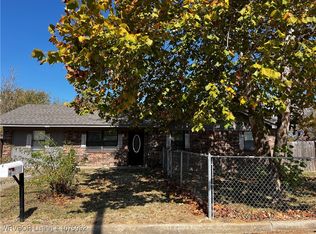 356 Grandstaff Ave, Waldron, AR 72958