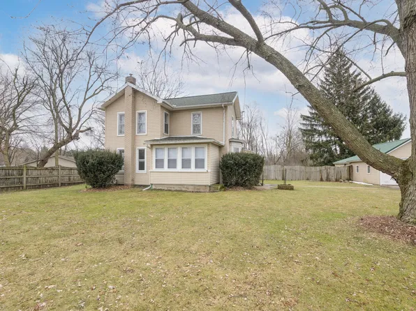 447 N Dettman Rd, Jackson, MI 49202