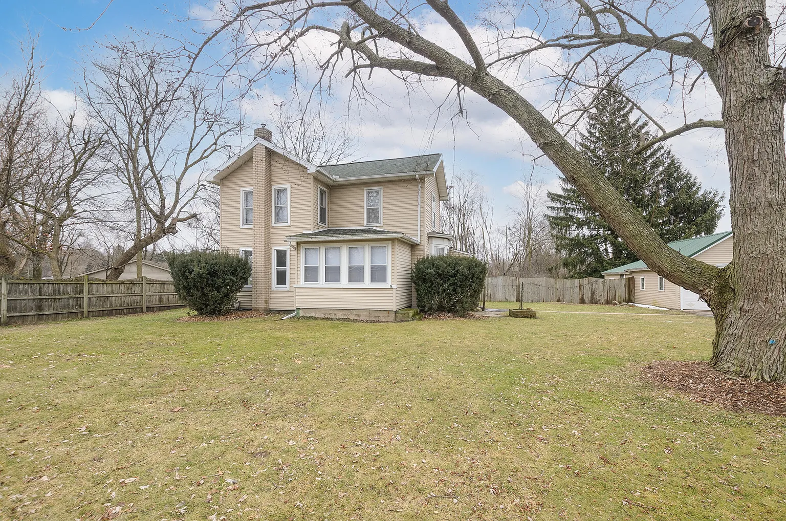 447 N Dettman Rd photo 1