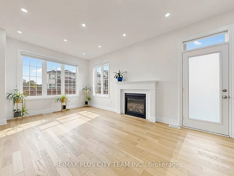 1 George Roman Ave — Photo 5