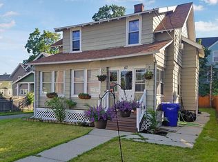40 Lawndale St, Springfield, MA 01108