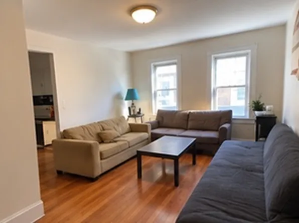197 College Ave, Somerville, MA