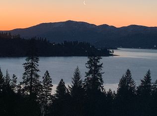 11415 S Lakeshore Rd UNIT 6, Chelan, WA 98816