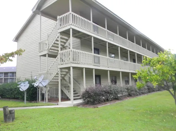 207 Azalea Rd #221, Midway, GA 31320