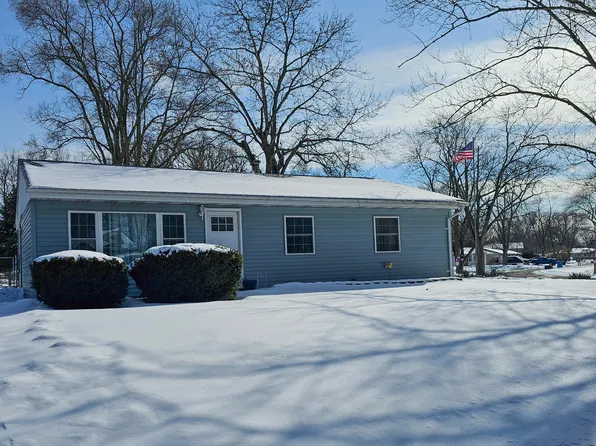 789 Timberline Pkwy, Valparaiso, IN 46385