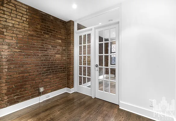 Rented by PREX Realty Corp | media 9