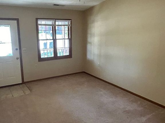 2nd image of 1565 Wayne St APT D
