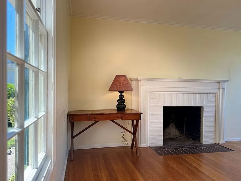 1739 Spruce St — Photo 13