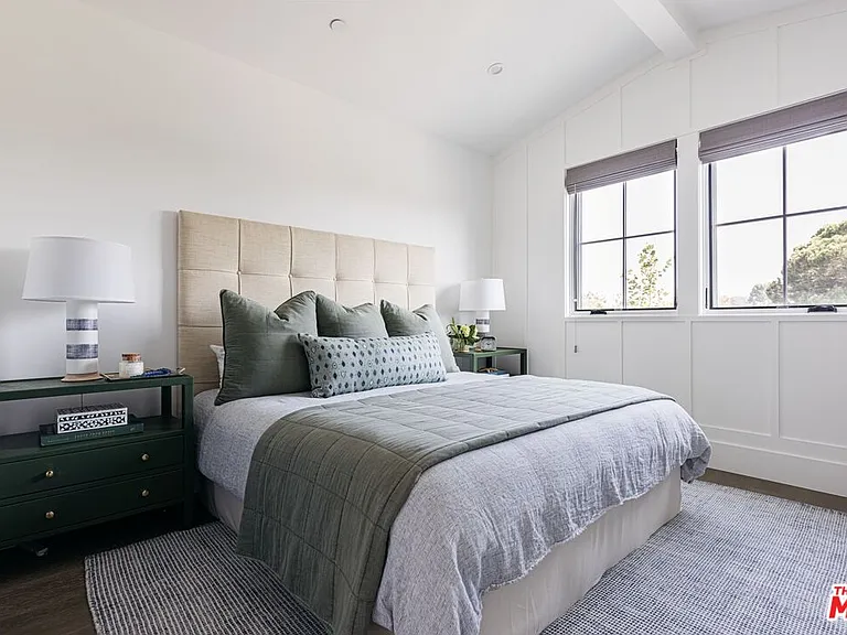3943 McLaughlin Ave — Photo 32