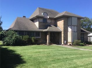 1424 Transcontinental Dr, Metairie, LA 70001
