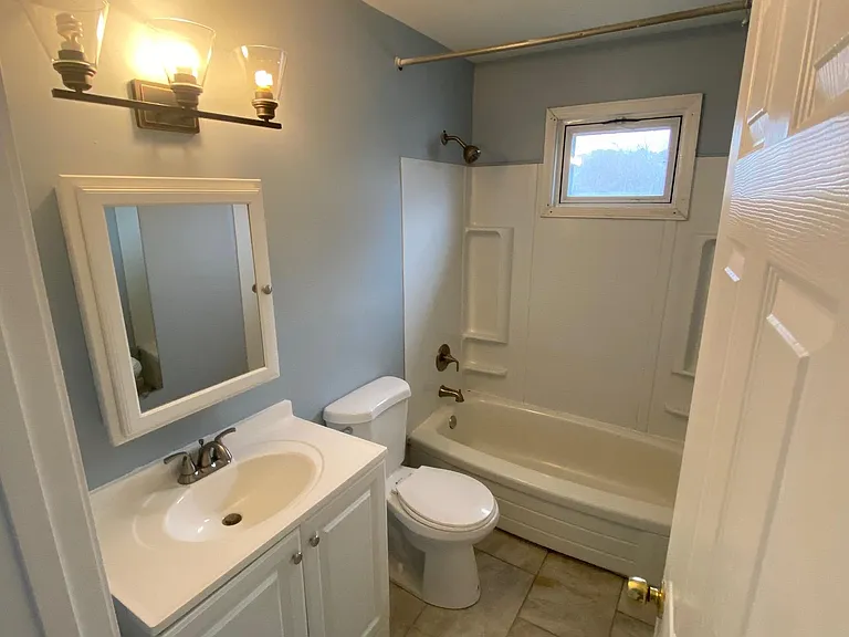 3189 Vogel Rd — Photo 10