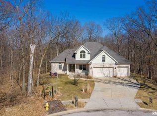 106 Ursula Ct, East Peoria, IL 61611