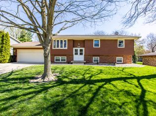 216 Doud Dr, Normal, IL 61761