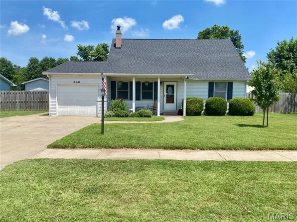 840 Delta Pine Ln, Sikeston, MO 63801