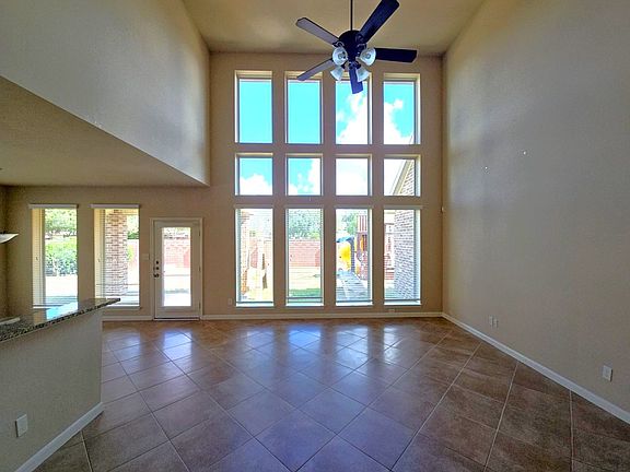 4th image of 5907 Falling Briar Ln