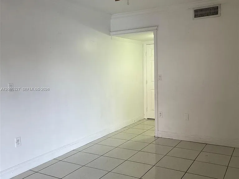 1265 W 24th St #121 — Photo 16