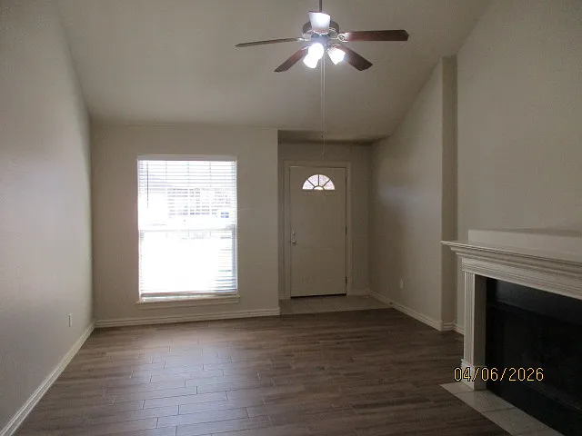 937 Oak Crossing Dr — Photo 4