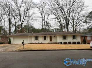 216 Manor St, Gadsden, AL 35901