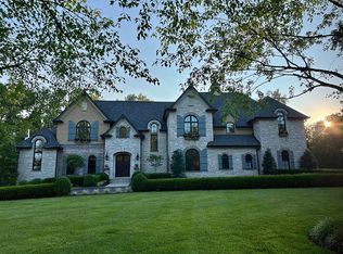 11 Ladue Mnr, Saint Louis, MO 63124