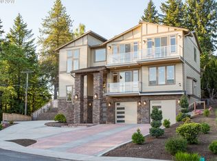 413 NE Province Dr, Camas, WA 98607